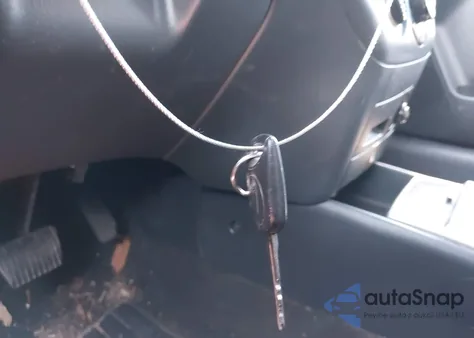 2009 Pontiac G3 z USA, uszkodzony, nr VIN KL2TD66EX9B646089